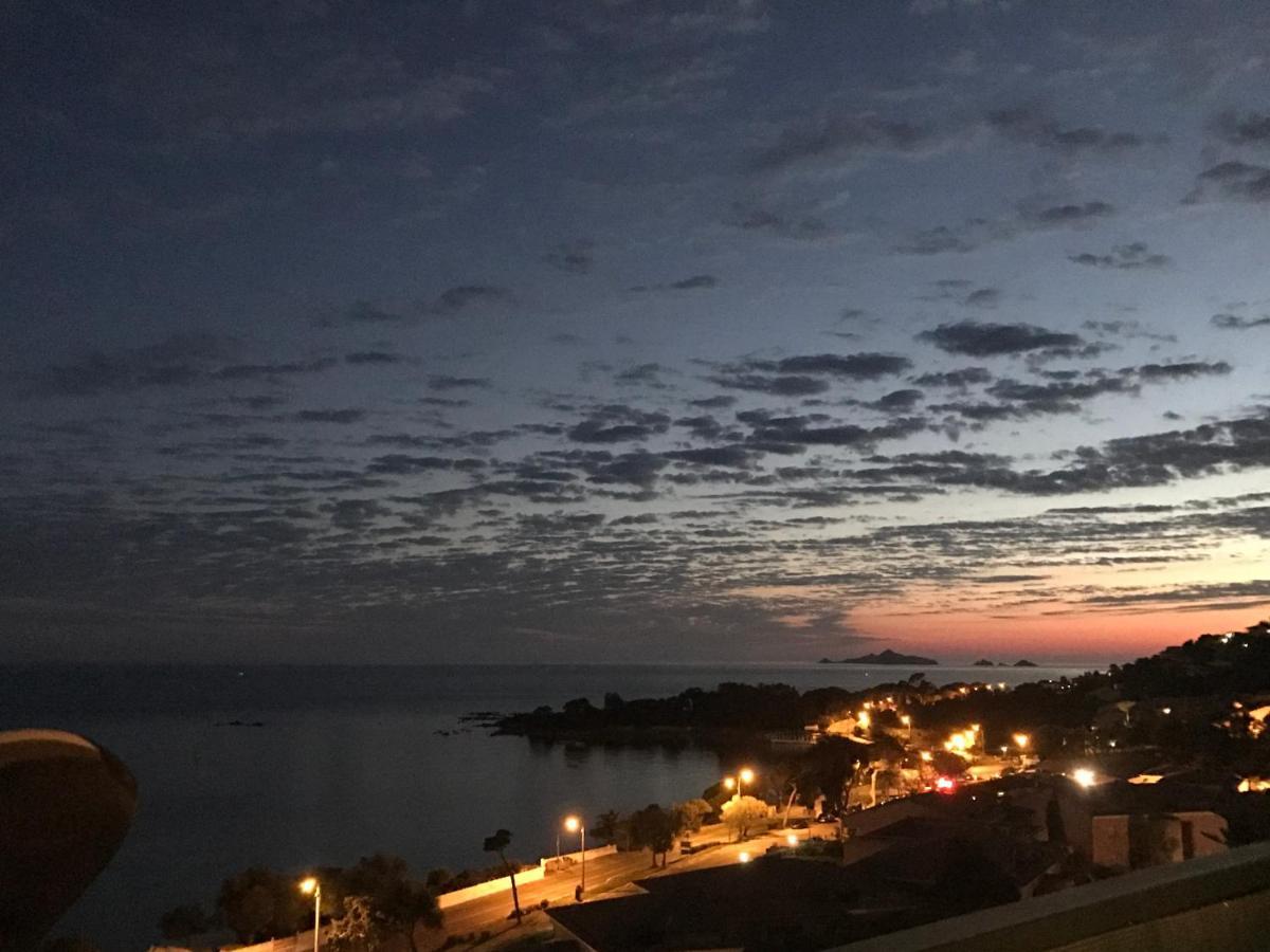 Superbe appartement T2 Vue magnifique Sanguinaires à 50m de la plage Ajaccio (Corsica) Exterior foto